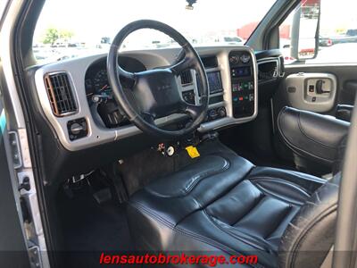 2005 Chevrolet C4500 KODIAK  Only 100k Miles! **ULTIMATE HAULER!** - Photo 9 - Tucson, AZ 85705
