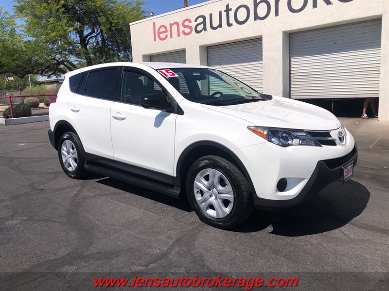 2015 Toyota RAV4 LE  