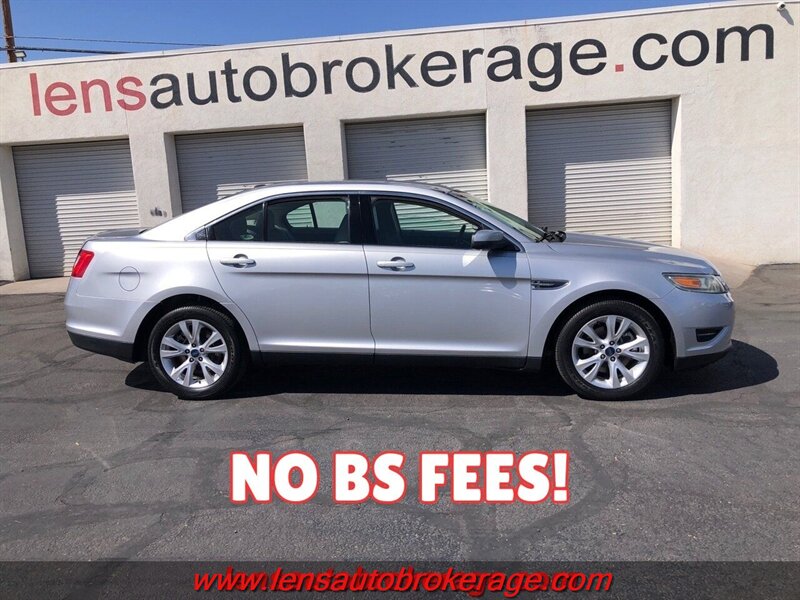2010 Ford Taurus SEL  **CARFAX 1 OWNER**
