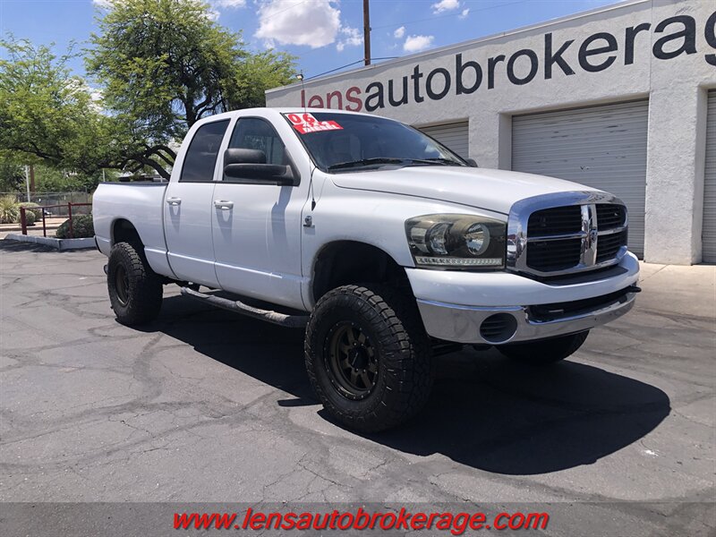 2006 Dodge Ram 2500 ST  Crew Cab 4x4 Cummins Diesel! **COMING SOON**