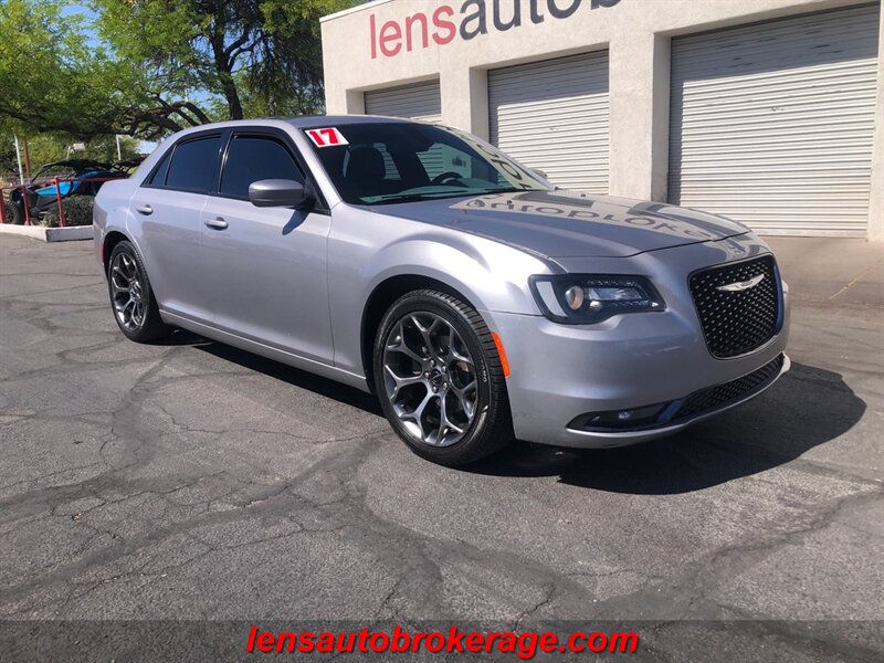2017 Chrysler 300 Series S  