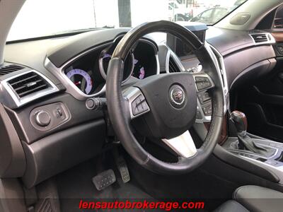2012 Cadillac SRX Luxury Collection  **UNDER 100K MILES!** - Photo 10 - Tucson, AZ 85705