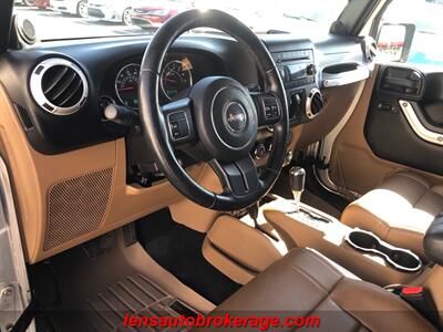 2011 Jeep Wrangler Sahara  **HARD TOP SAHARA & Only 64k Miles! - Photo 10 - Tucson, AZ 85705