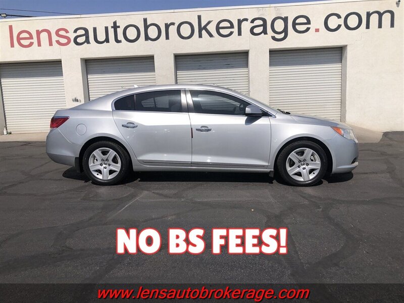 2011 Buick LaCrosse CX  **CARFAX 1 OWNER**