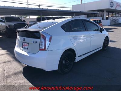 2014 Toyota Prius Two  **CARFAX 1 OWNER FUEL SAVER** - Photo 8 - Tucson, AZ 85705