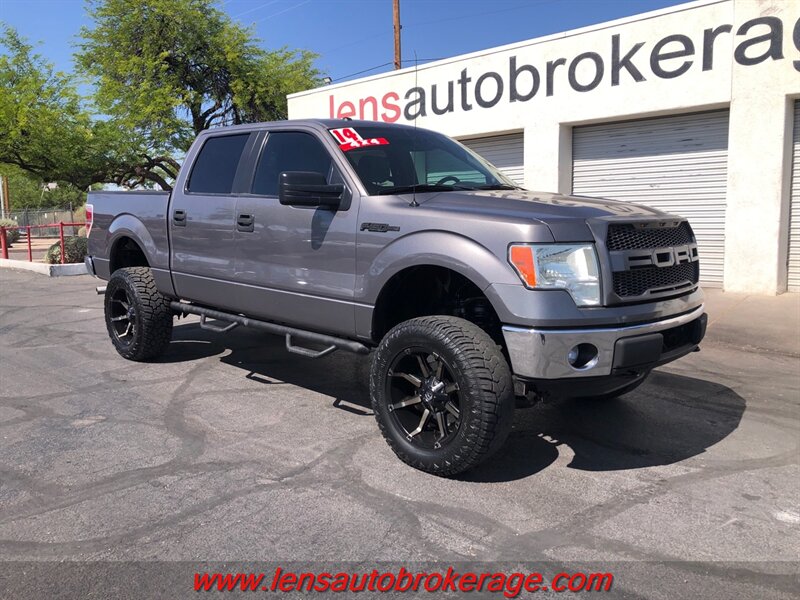 2014 Ford F-150 XLT  *SuperCrew 4x4 W/5.0L V8!**