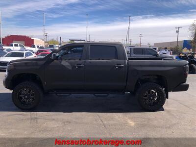 2014 Toyota Tundra SR5  CrewMax 4x4! - Photo 5 - Tucson, AZ 85705