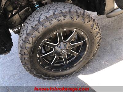 2014 Toyota Tundra SR5  CrewMax 4x4! - Photo 24 - Tucson, AZ 85705